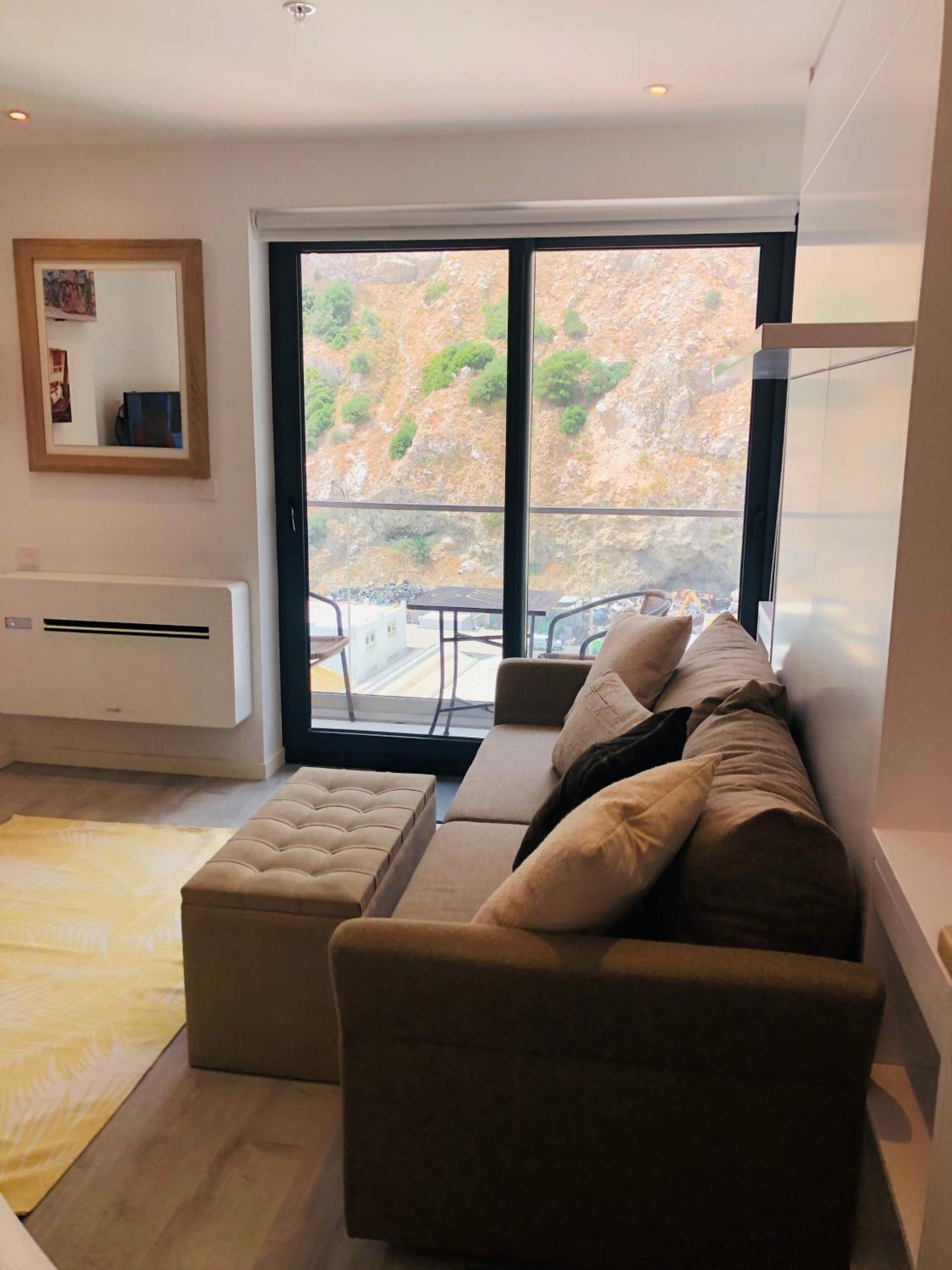 Cp High Floor Luxury Studio Sleeps 3 Gibraltar Luaran gambar